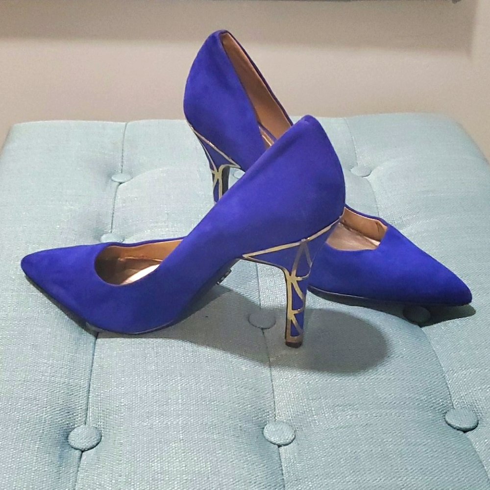 Rachel by Rachel Roy royal blue pumps